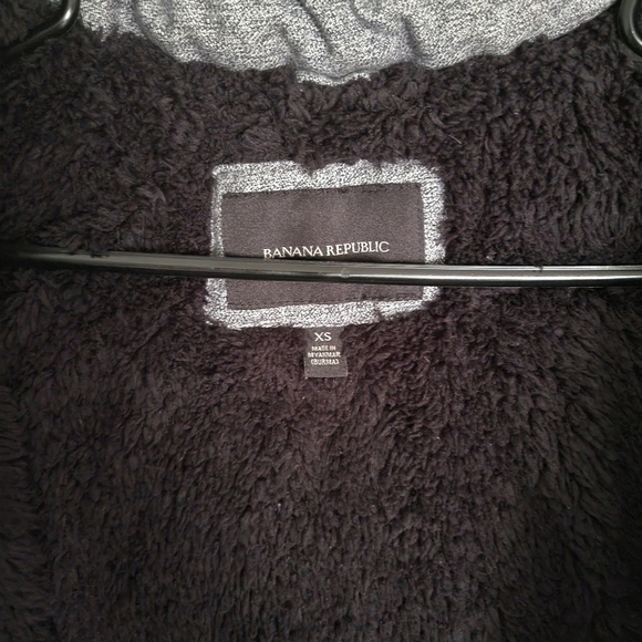 Banana Republic Vest Quilted Faux Fur Hood XS Women's - Picture 8 of 8